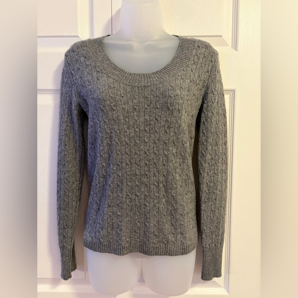 TWEEDS Tweeds Sweater 2-Ply Cashmere Sweater Gray Scoop Neck size Medium